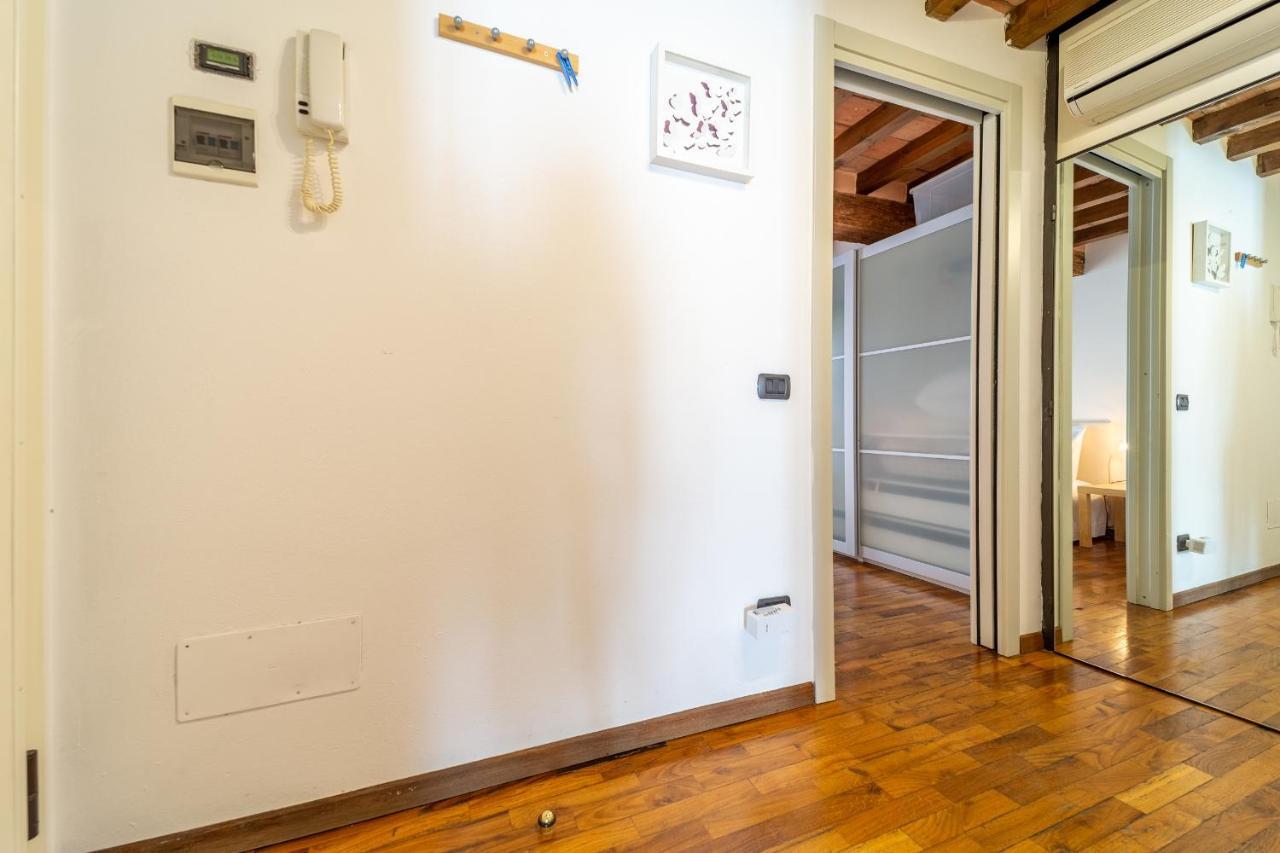 Parakeet House, Terrazzo In Centro Apartamento